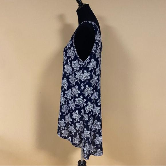 5/$20 Painted Threads Black Floral Swim Cover Up Dress Size M - Picture 3 of 7